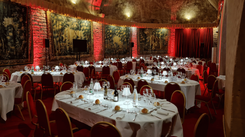 hospices-civils-de-beaune-hotel-dieu-evenements-4-hotel-dieu-hospices-civils-de-beaune-droits-reserves-312